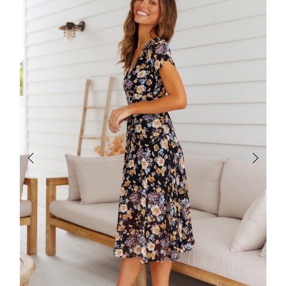 Hello Molly - Home With You Dress - Picture 2 of 11